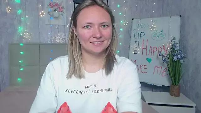 SallyVerda on StripChat 