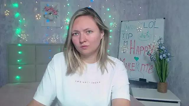 SallyVerda on StripChat 