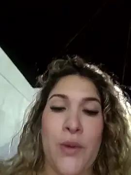 Sara_smiiith211 on StripChat 