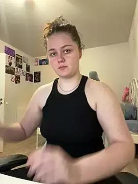 Sasha_Kitten on StripChat 
