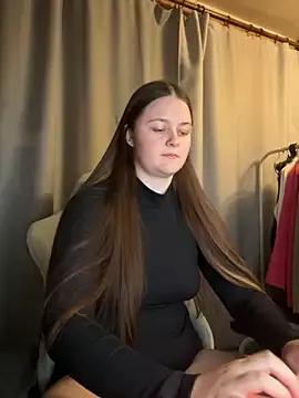 Sasha_Kitten on StripChat 
