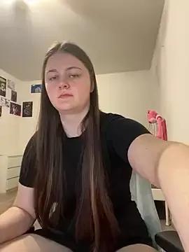 Sasha_Kitten on StripChat 
