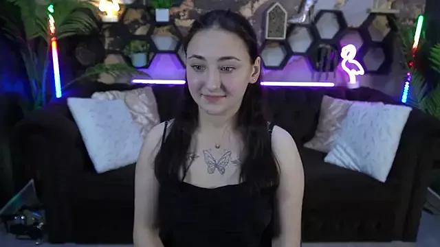 SashaDuvalle on StripChat 