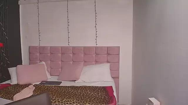 Sasharosee2 on StripChat