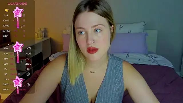 Sassy_Talkin_ on StripChat 