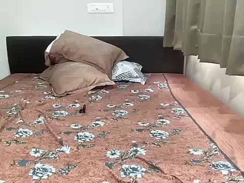 sassypooja on StripChat 