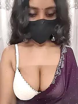 SEEMA_127 on StripChat 