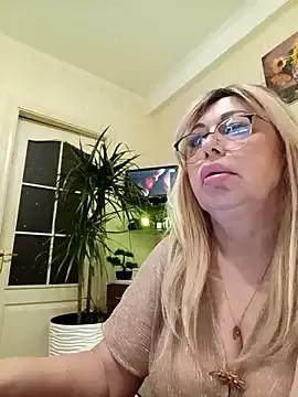 SusieNoreen on StripChat 