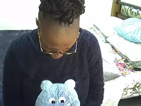 Sweet_Bear on StripChat 