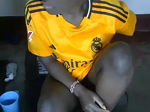 Sweetaggy2 on StripChat 