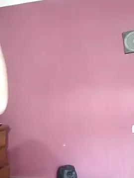 sweetbabyass on StripChat 