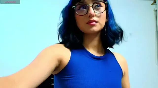 tati_cardenas on StripChat 