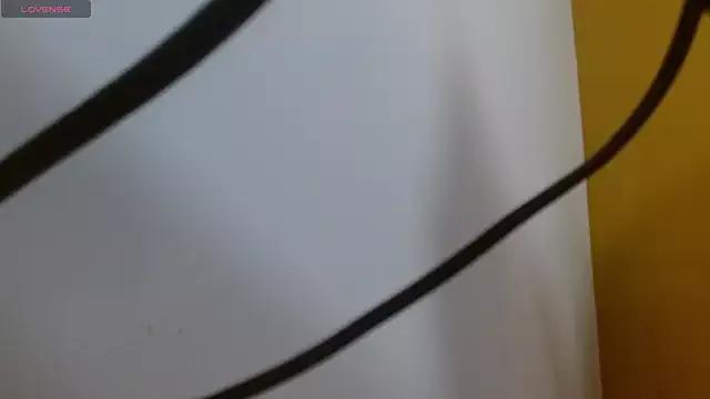 tinisweet on StripChat 