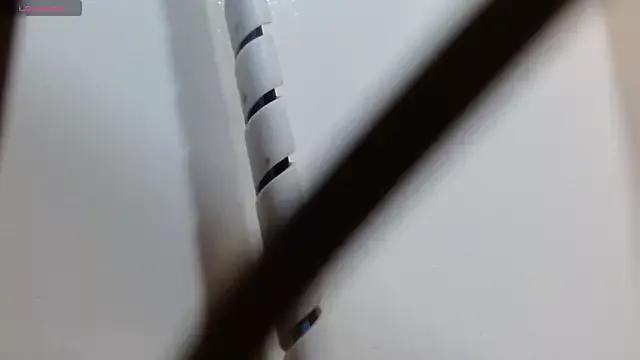 tinisweet on StripChat 