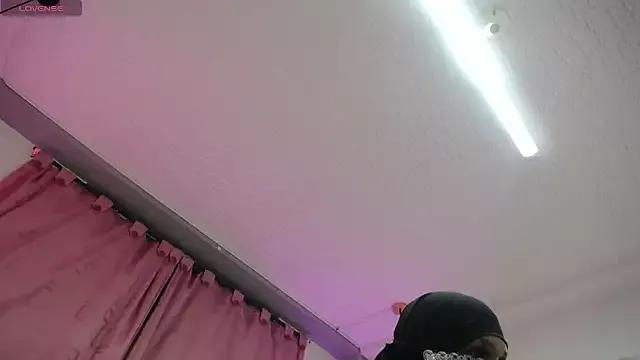 Uzziah_Sabag on StripChat 
