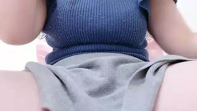 x--Miu--x on StripChat 